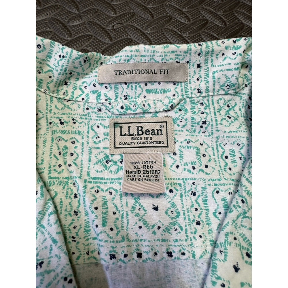 LL Bean Shirt Mens Large 261082 Hawaiian Button Up Short Sleeve 100% Cotton - Picture 2 of 4